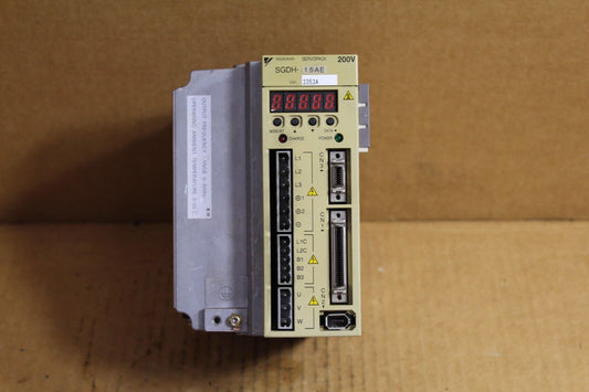 Yaskawa Electric SGDH-15AE ServoPack