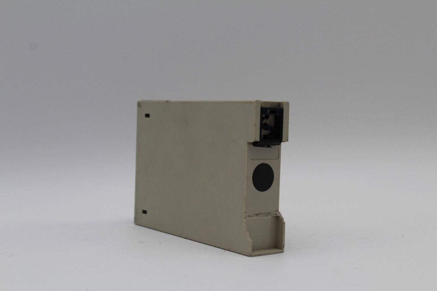 Schmersal AES 1235 Ue 24 VDC Safety Relay (Broken Din Rail Mount)
