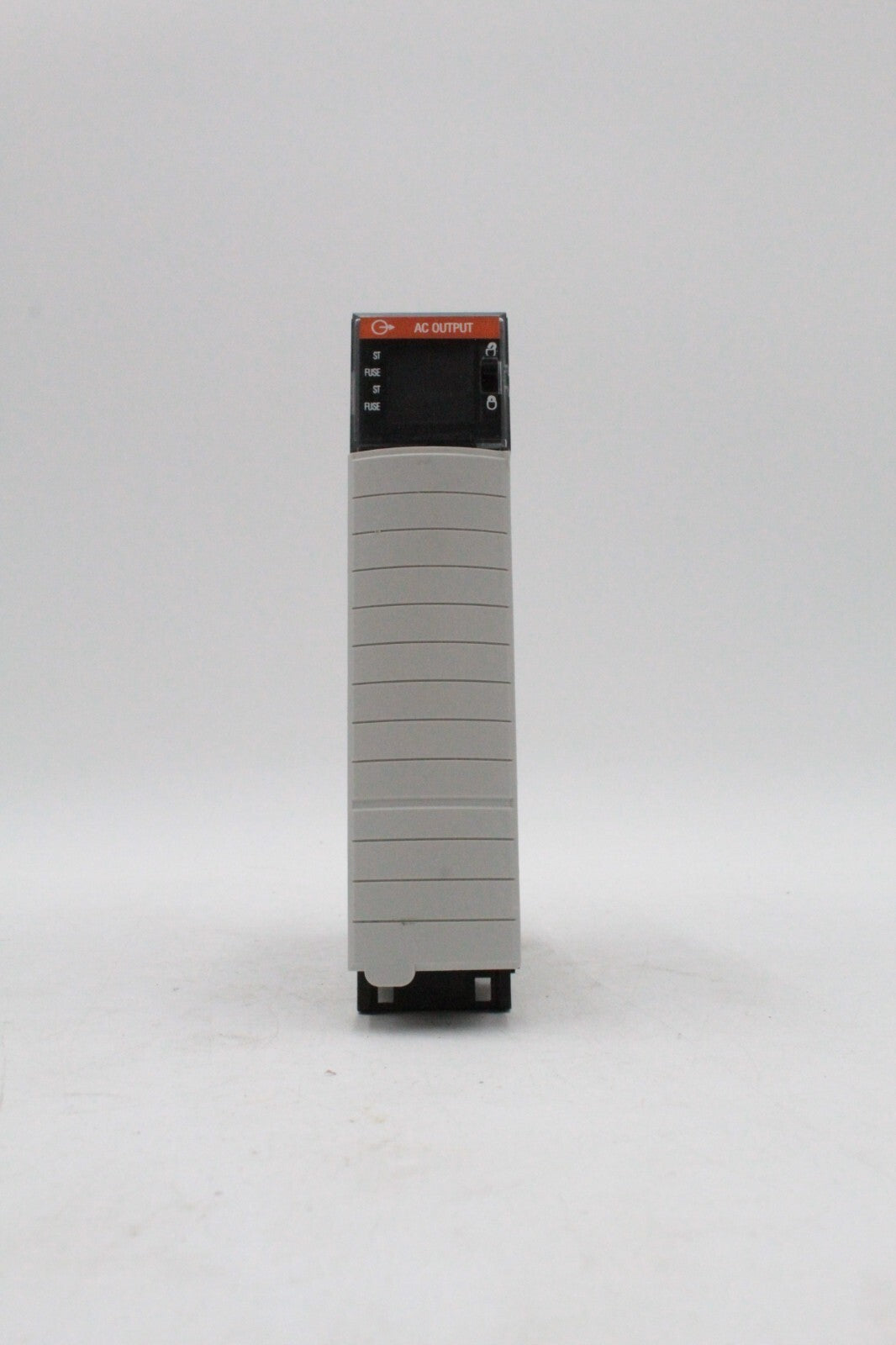 Allen-Bradley 1756-OA16/A ControlLogix Output Module