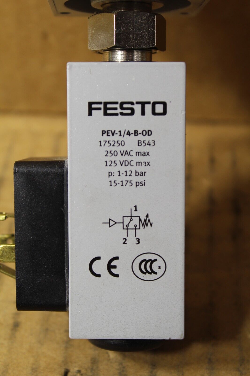 Festo MS4-FRM-1/4-Y w/ PEV-1/4-B-OD Branch Module Pressure Switch