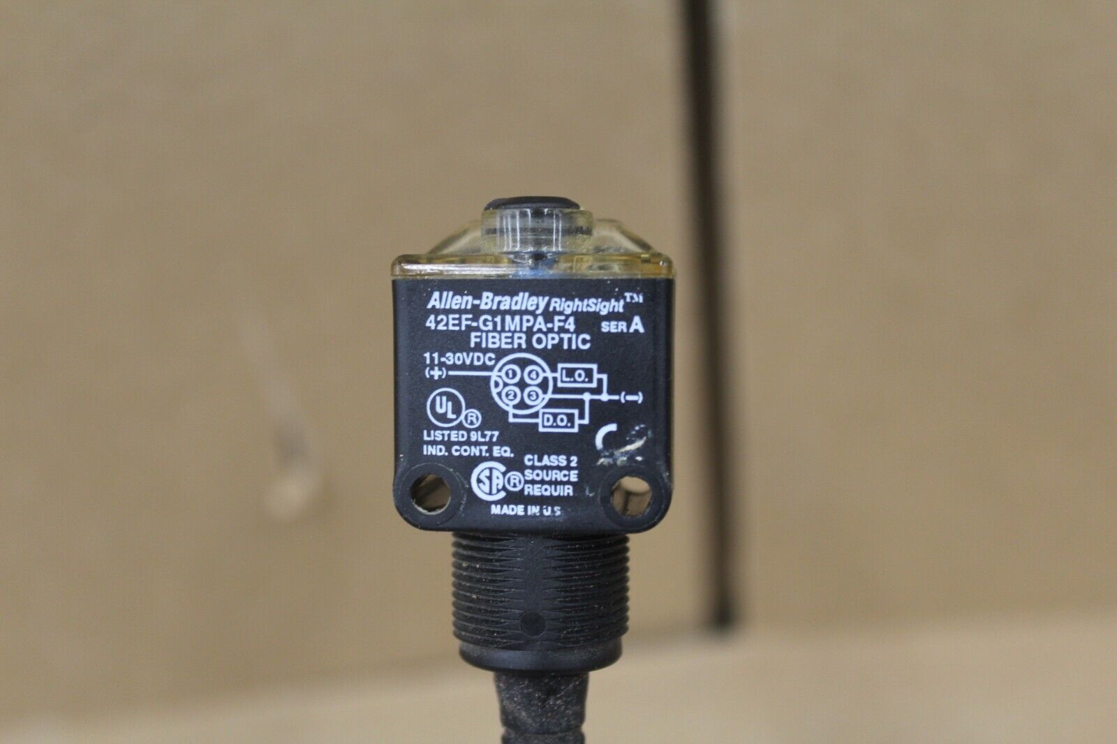 Allen Bradley 42EF-G1MPA-F4 Optic Sensor