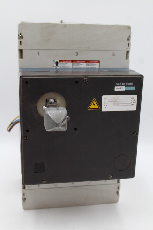 SIEMENS 3VL8116-2GE30-0AA0 BREAKER W/3VL9800-3HF01