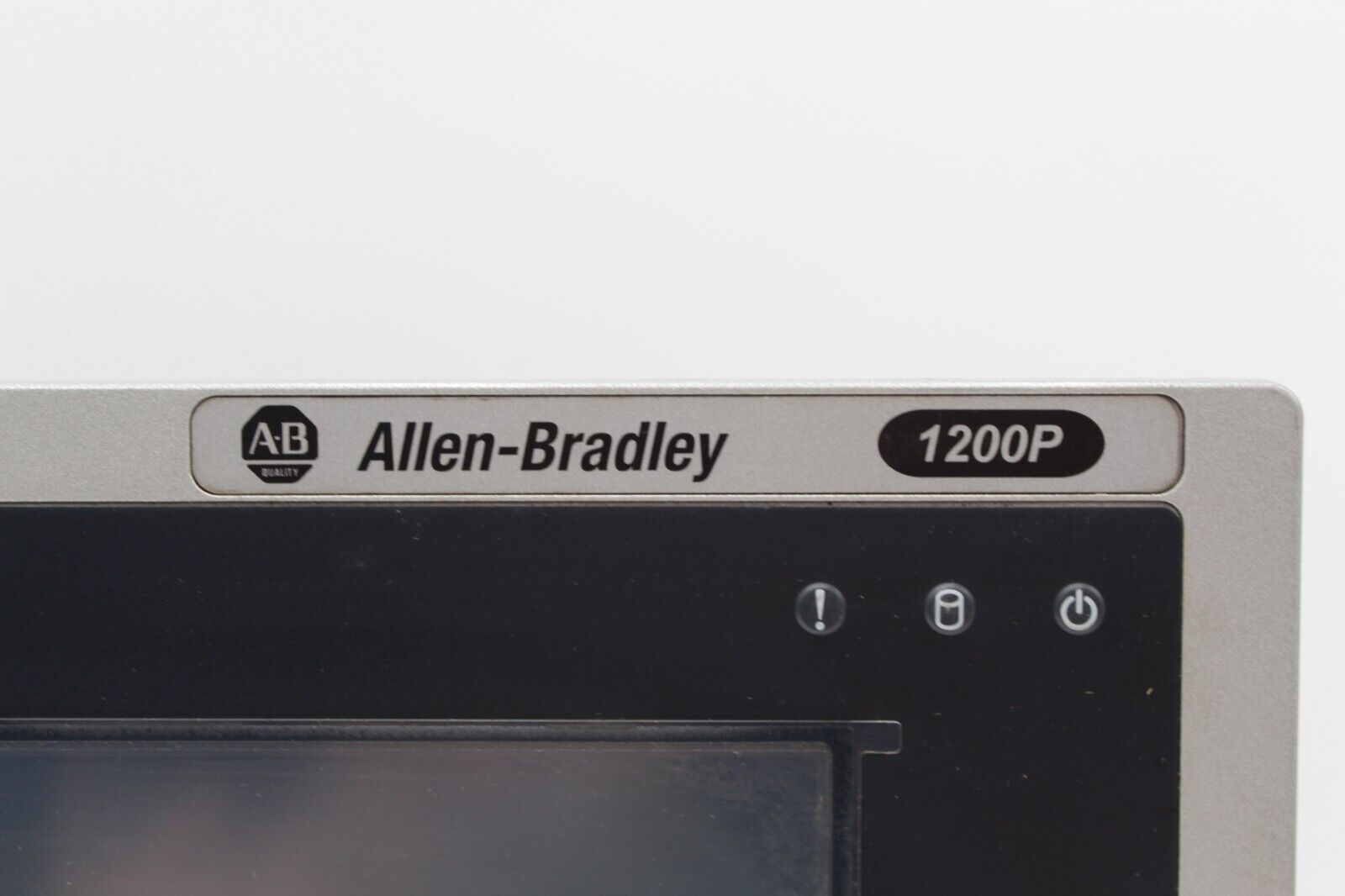 Allen-Bradley 6181P-12A2SW71AC Integrated Display Industrial Computer