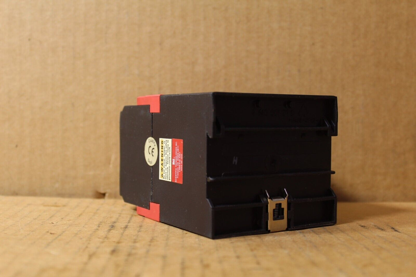 STI SR125SMS00 Safety Relay