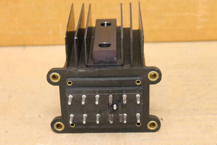 TRI-TRONICS PM-7025 PLUG-MATE FEEDER BOWL CONTROL