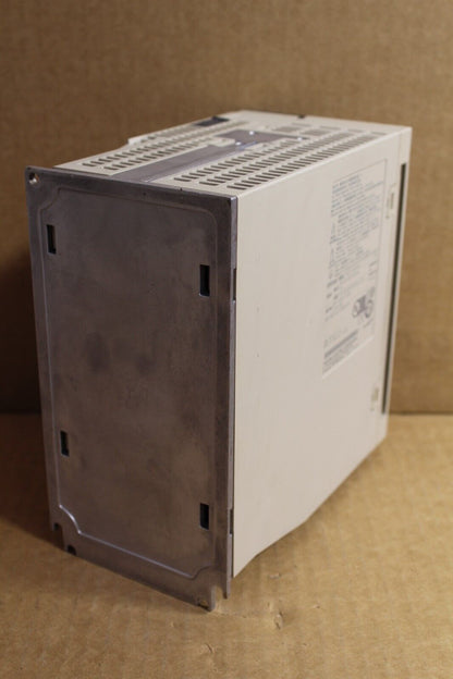 Yaskawa SGD7S-200AA0A Servo Drive