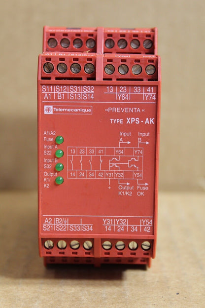 Schneider Electric Telemecanique XPSAK351144P Preventa Safety Relay