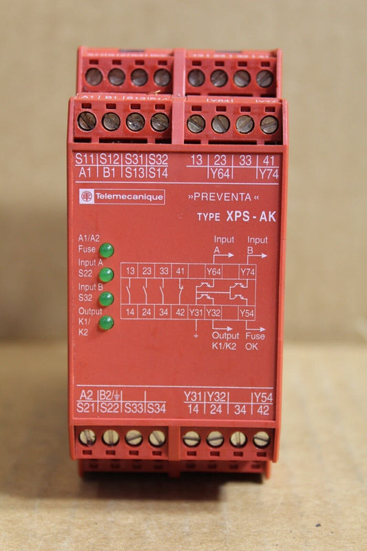 Schneider Electric Telemecanique XPSAK351144P Preventa Safety Relay