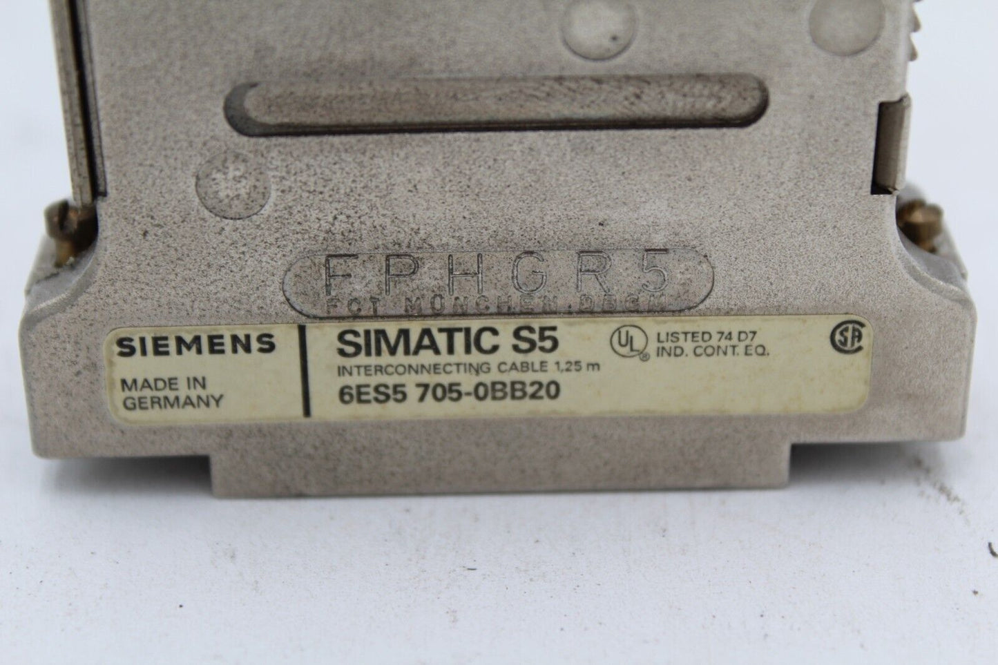 SIEMENS 6ES5 705-0BB20 INTERCONNECTING CABLE PLUG