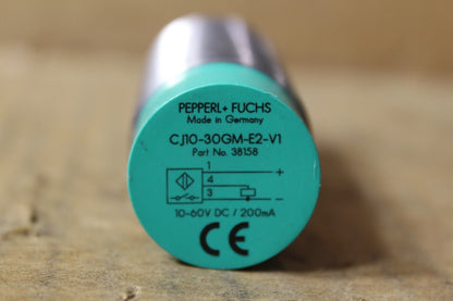 Pepperl+Fuchs CJ10-30GM-E2-V1 Sensor