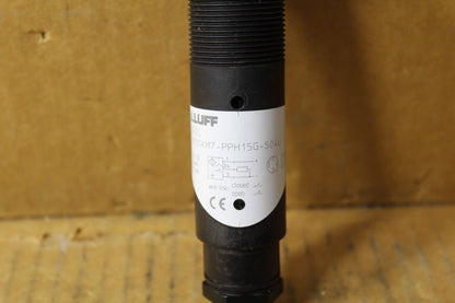 Balluff BCS M30KM7-PPH15G-S04U Capacitive Sensor