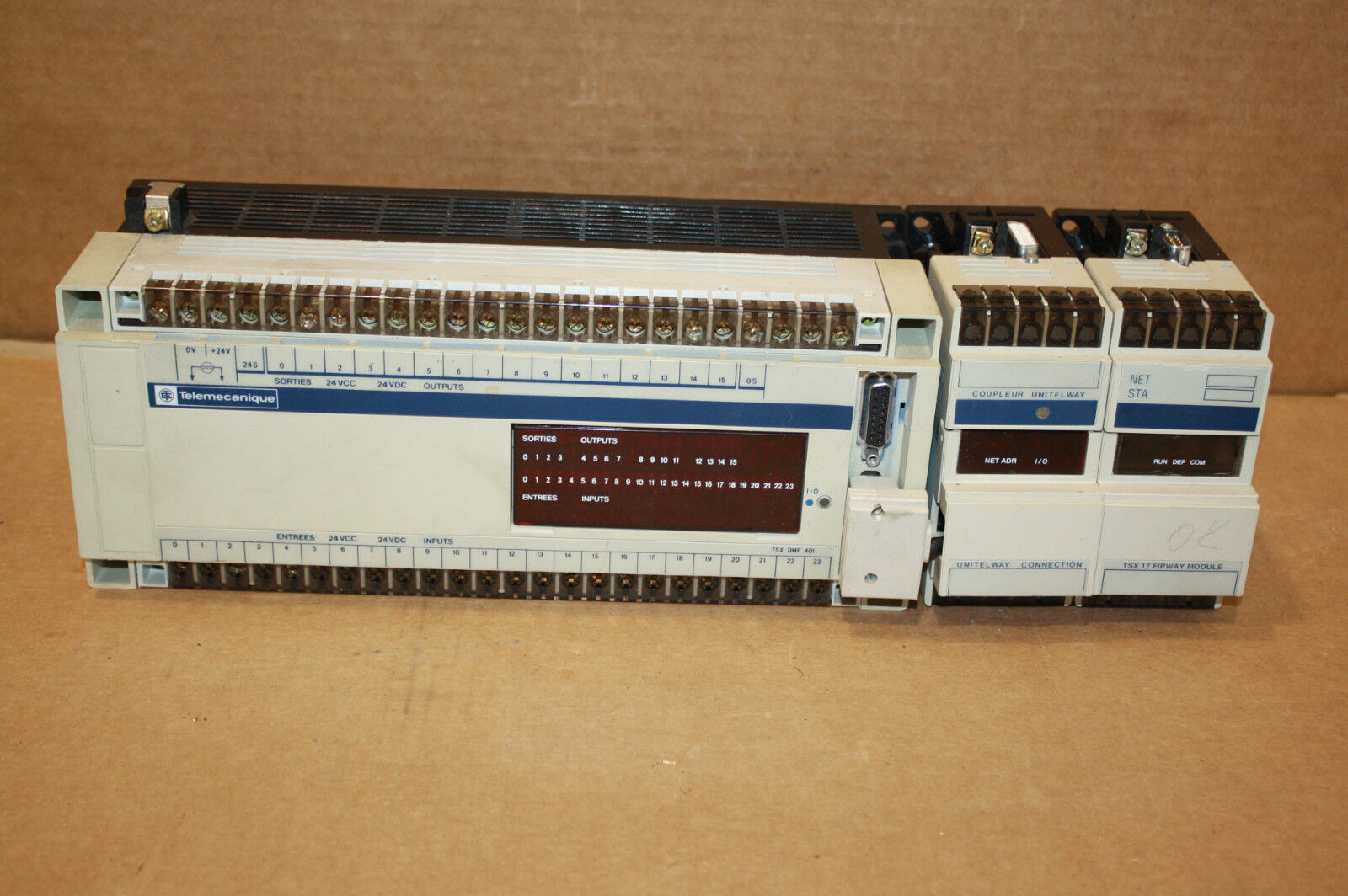 TELEMECANIQUE TSXFPG10 TSXDMF401 TSXSCG1161