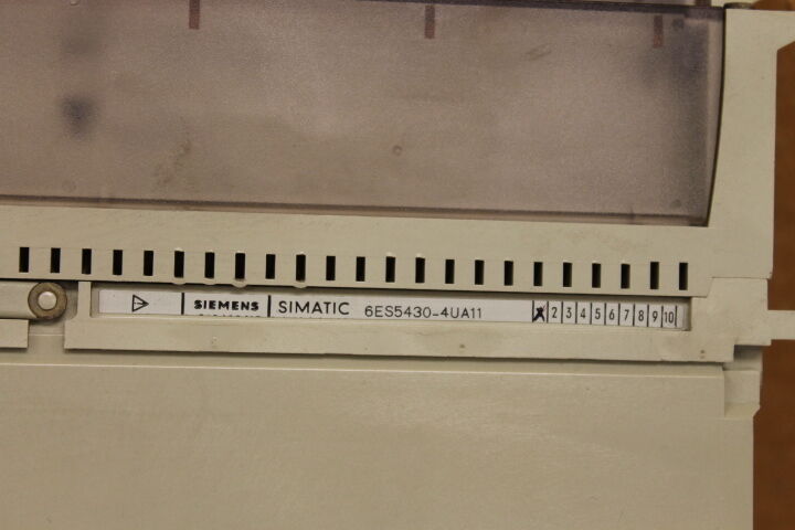 SIEMENS 6ES5430-4UA11 INPUT MODULE