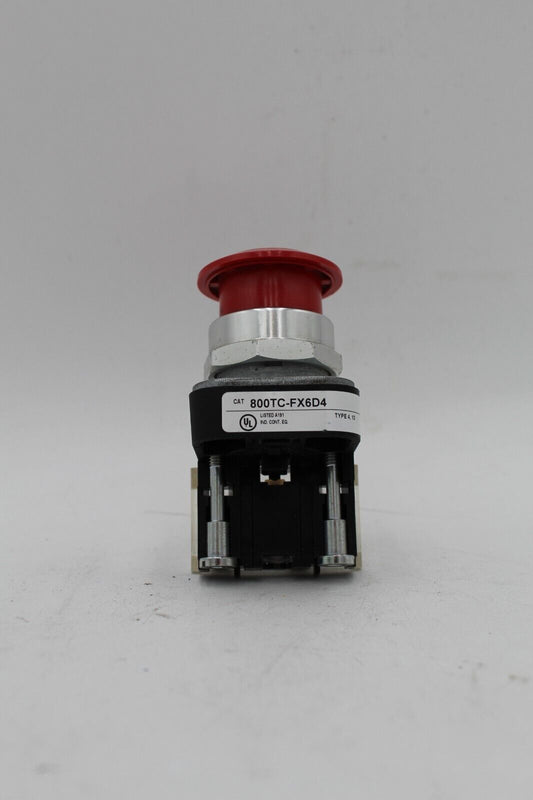 Allen-Bradley 800TC-FX6D4 Red Momentary Push Button