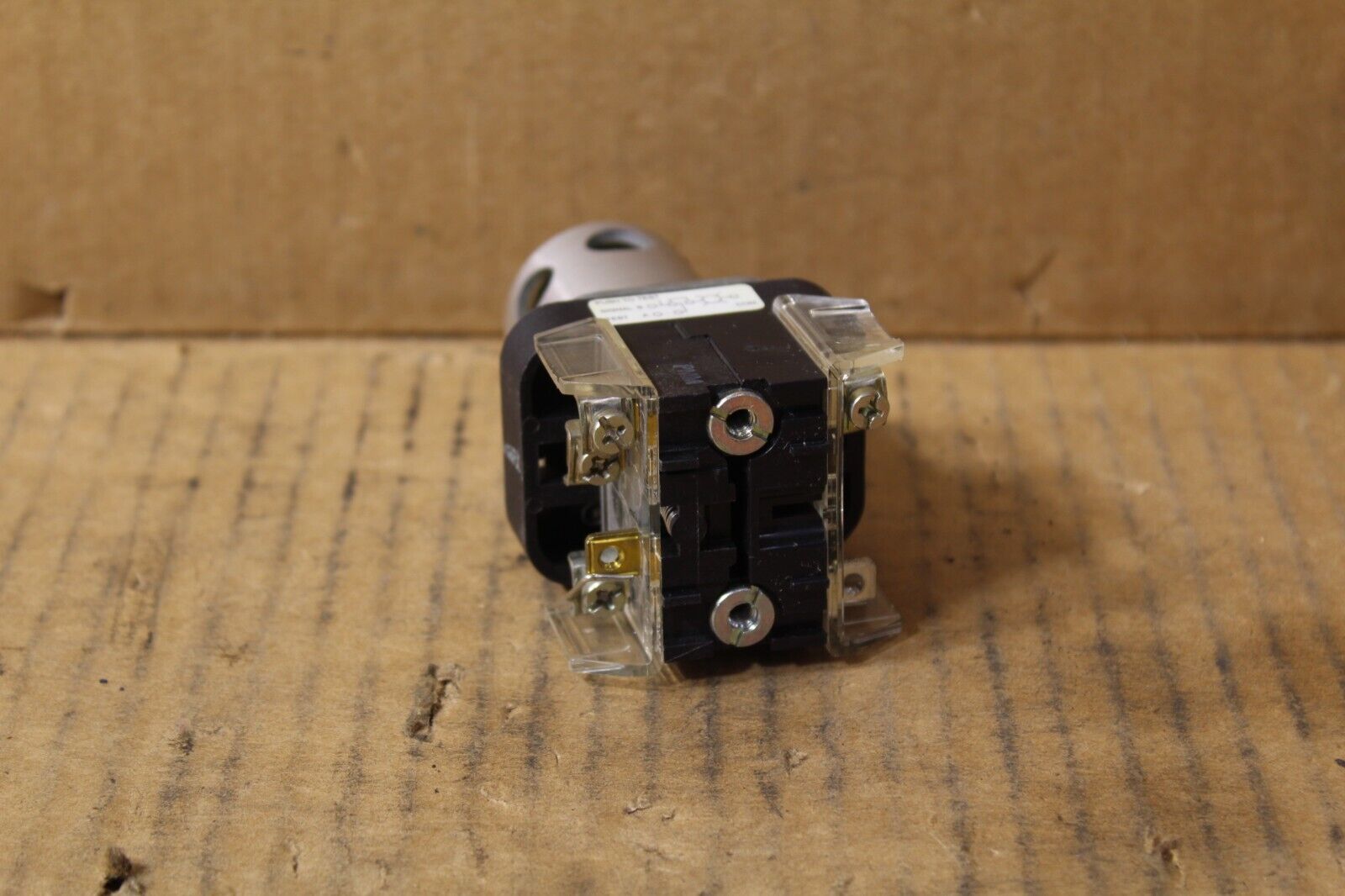Allen-Bradley 800T-QTL10G Green Push Button