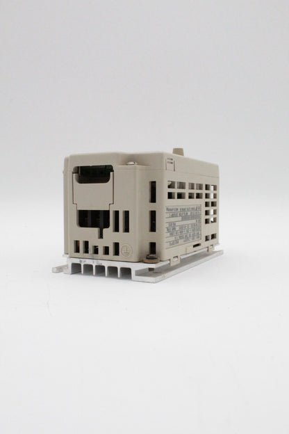 Yaskawa Electric CIMR-J7AA20P1 VS Mini J7 Inverter Drive