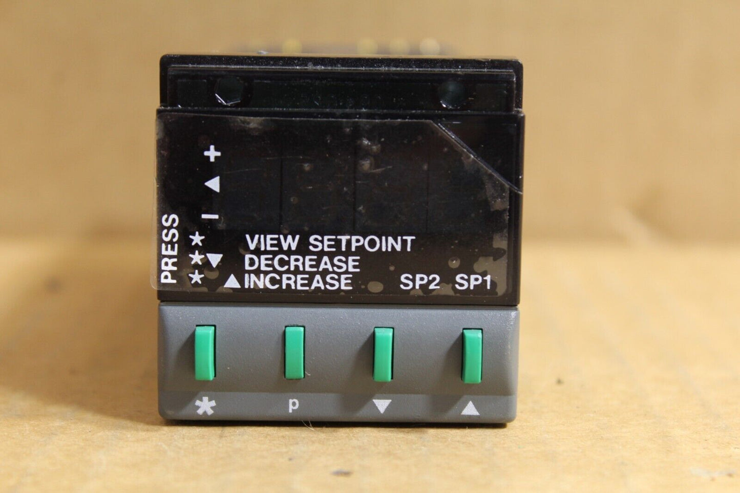 Omega CN9211A Temperature Controller