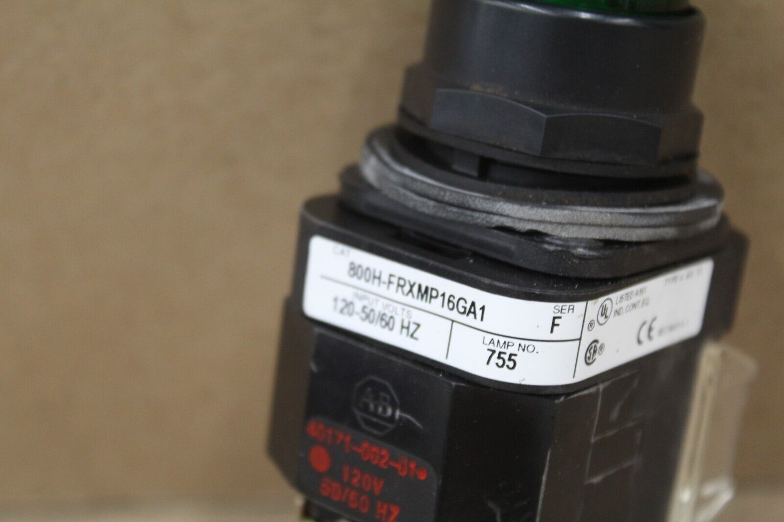 Allen Bradley 800H-FRXMP16GA1 Green Push Button E-Stop