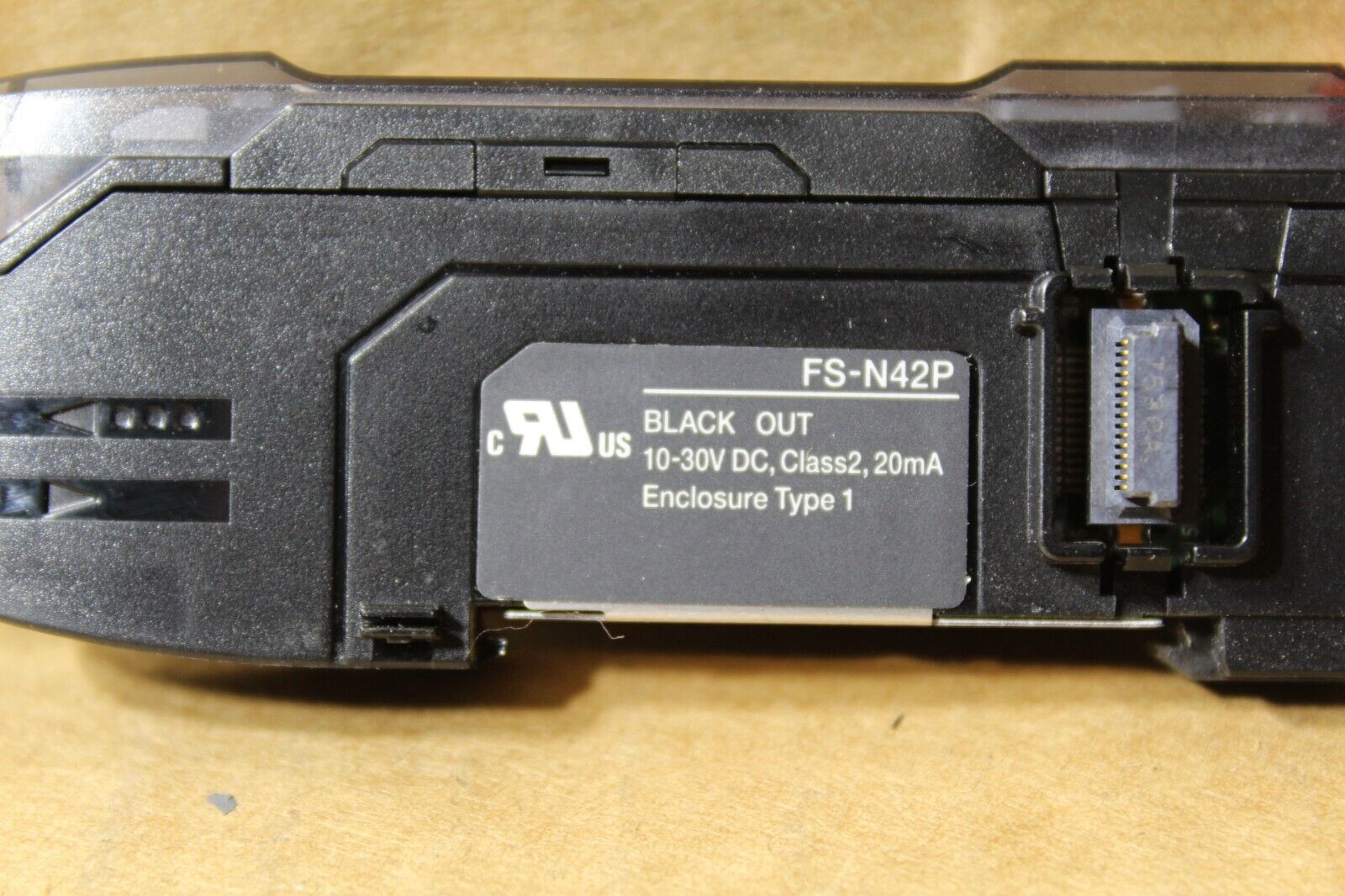 Keyence FS-N42P Fiber Amplifier Sensor