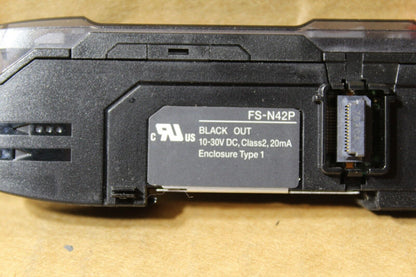 Keyence FS-N42P Fiber Amplifier Sensor