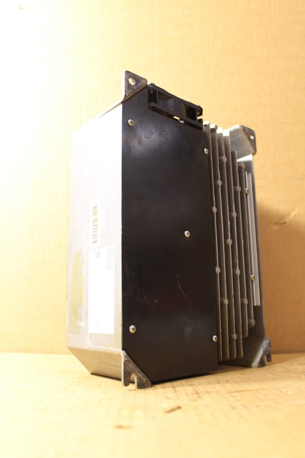 Woods WFC4005-0C 9.3 / 8.4 AMP Drive (No Cover)