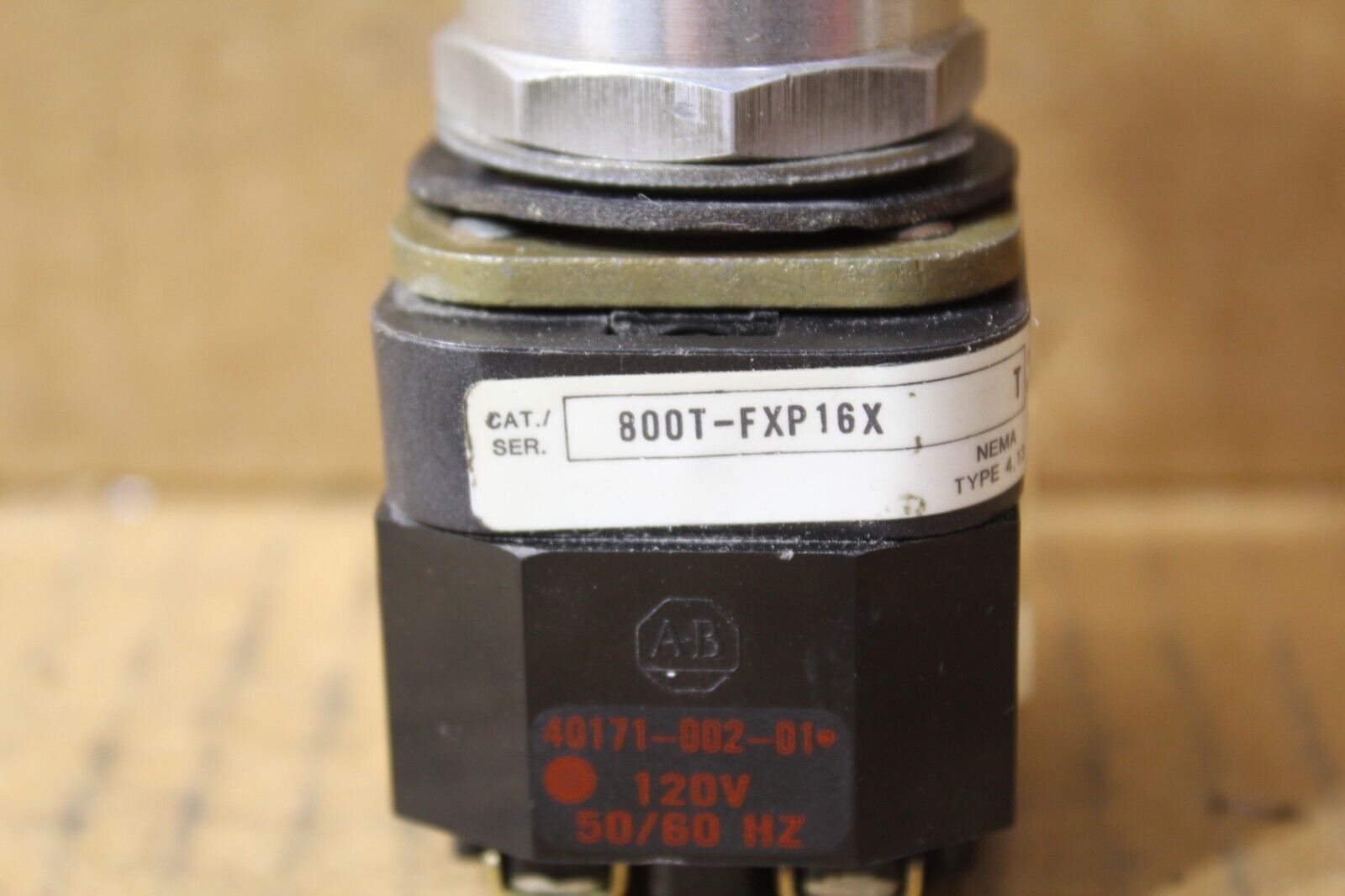 Allen-Bradley 800T-FXP16X Red Mushroom Push Button