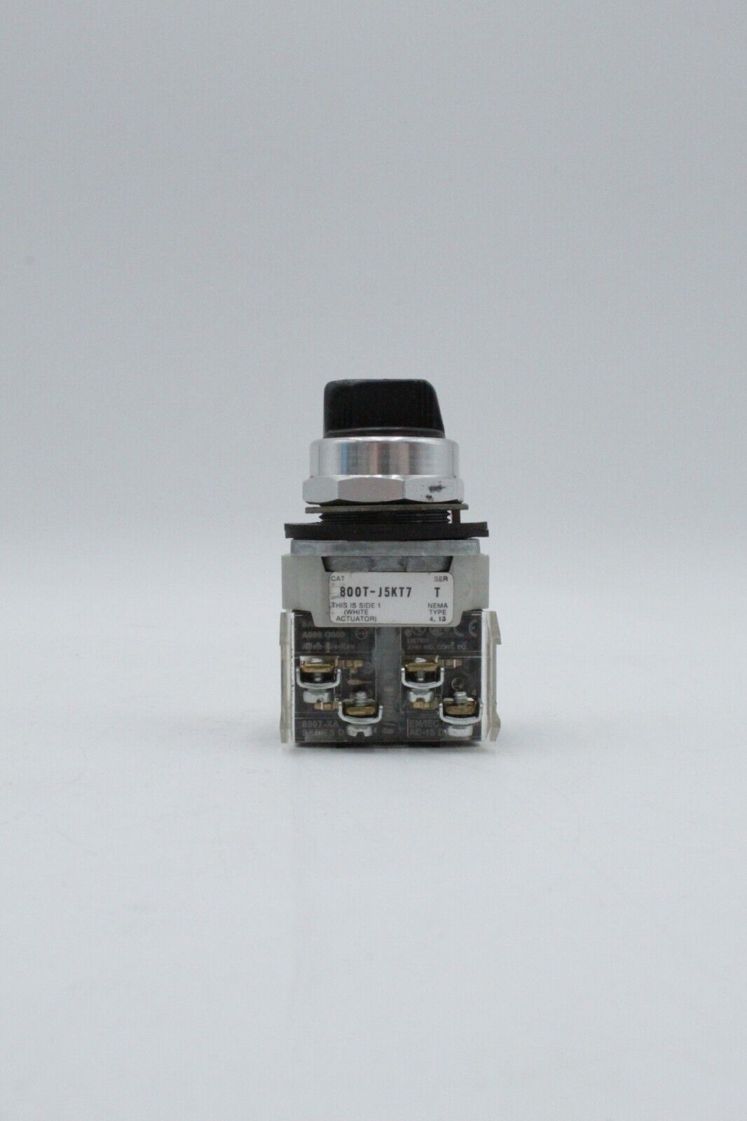 Allen-Bradley 800T-J5KT7 3-Position Selector Switch