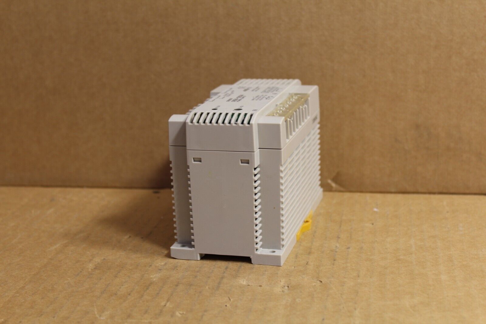 Omron S82K-10024 Power Supply