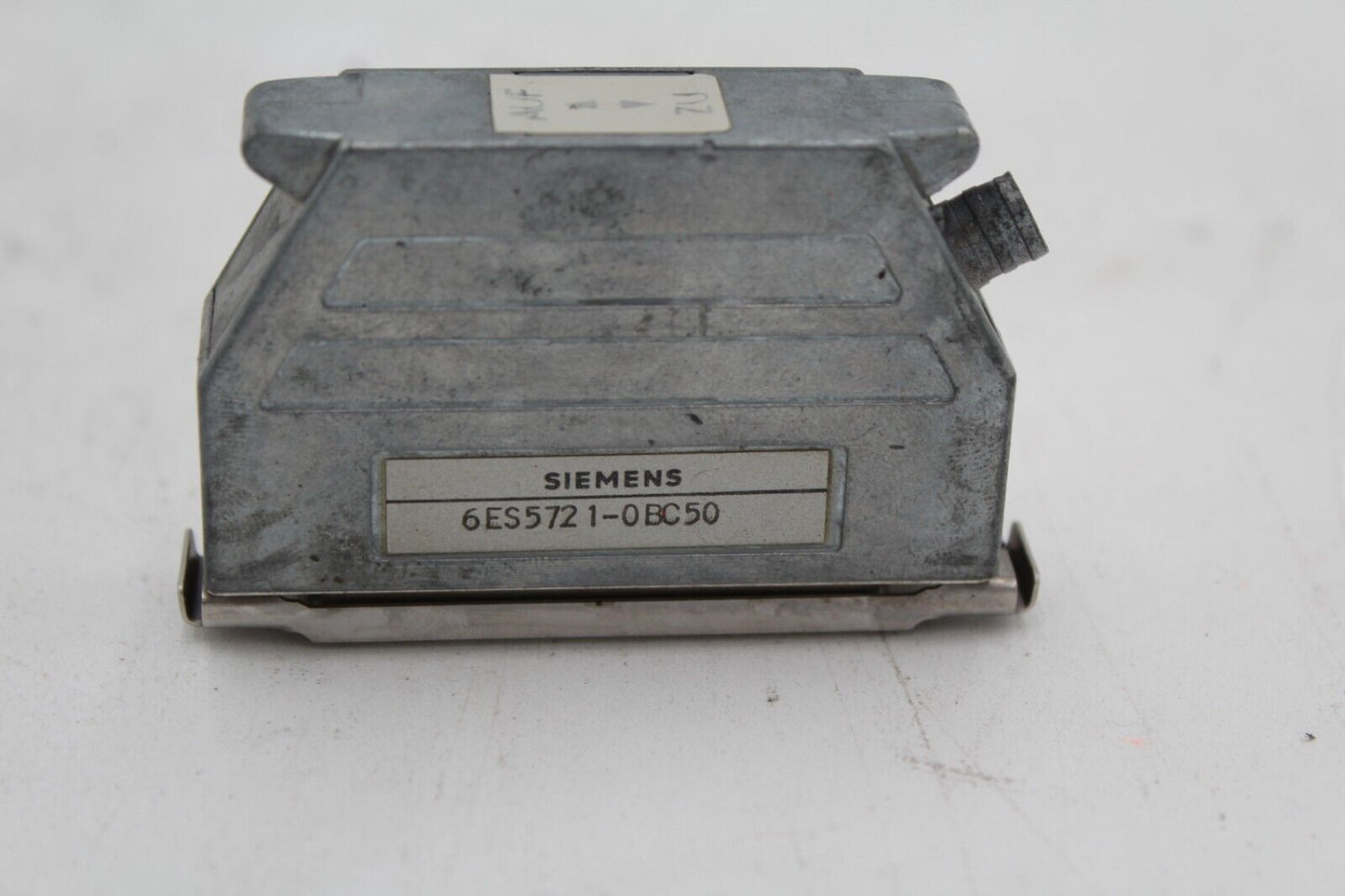 SIEMENS 6ES5 721-0BC50 INTERCONNECTING CABLE PLUG