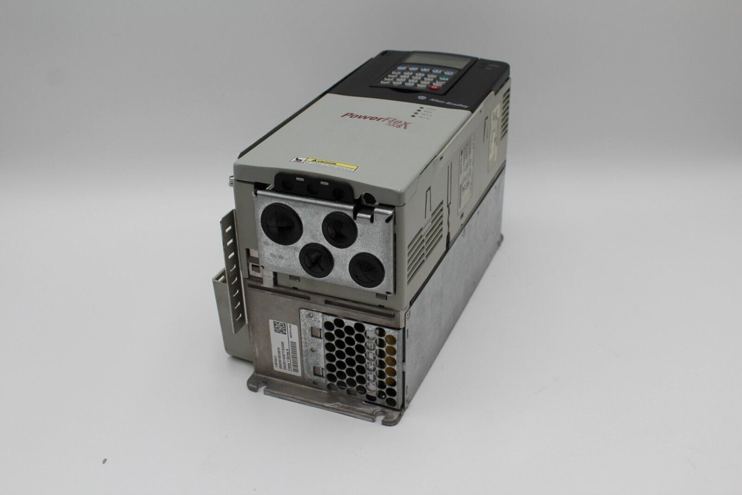 Allen-Bradley 20DD011A3EYYACABE PowerFlex 700s 3-Phase AC Drive (No Cover/Crack)