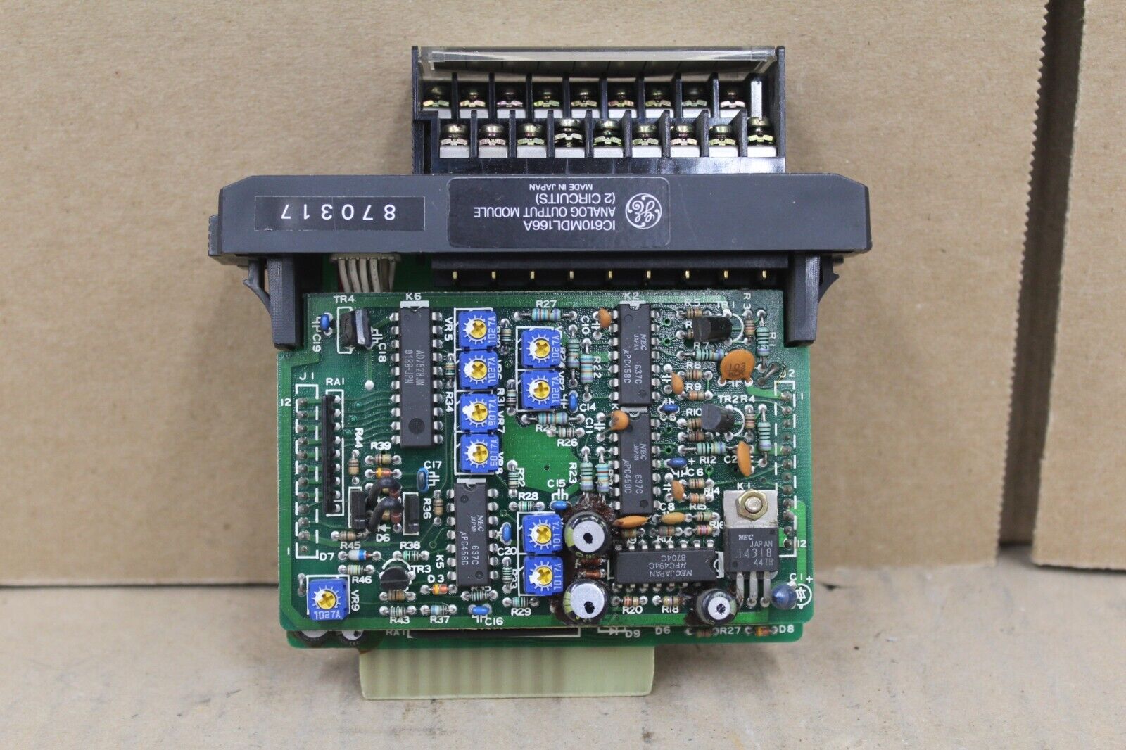 Fanuc IC610MDL166A Output Module