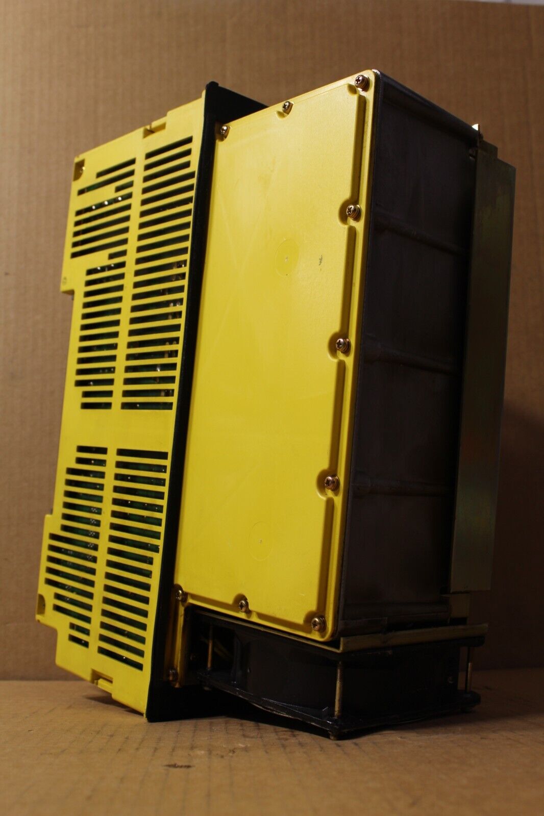 Fanuc A06B-6089-H106 Servo Drive Amplifier