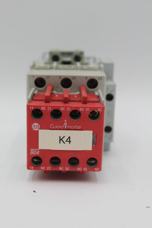 Allen-Bradley 100S-C43D14C GuardMaster Safety Control Relay