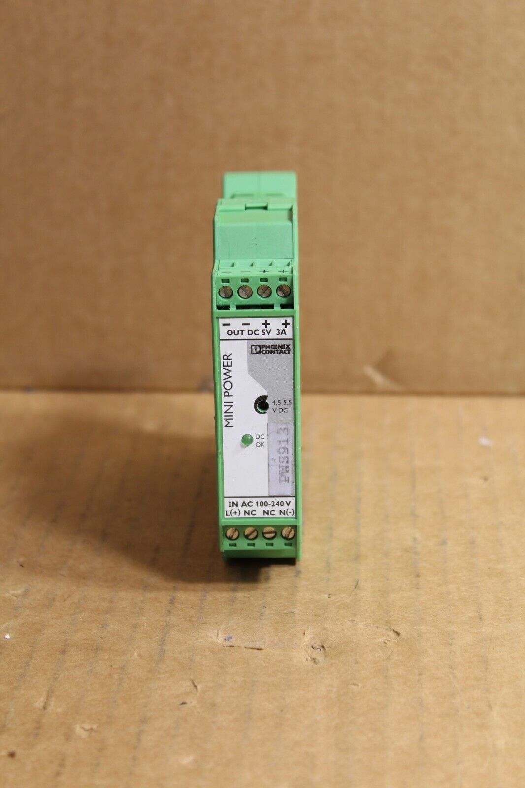 Phoenix Contact MINI-PS-100-240ac/5dc/3 Power Supply