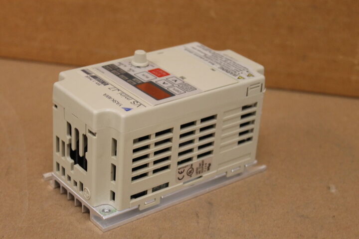 YASKAWA CIMR-J7AA20P1 VS MINI J7 DRIVE
