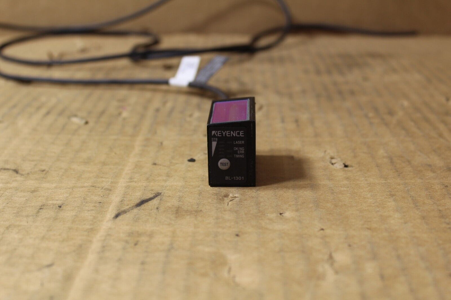 Keyence BL-1301 Digital Laser Barcode Reader