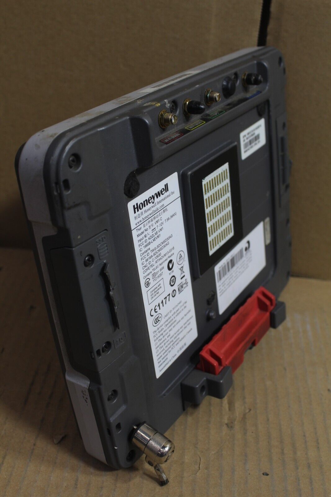 Honeywell VM3D Vehicle Computer