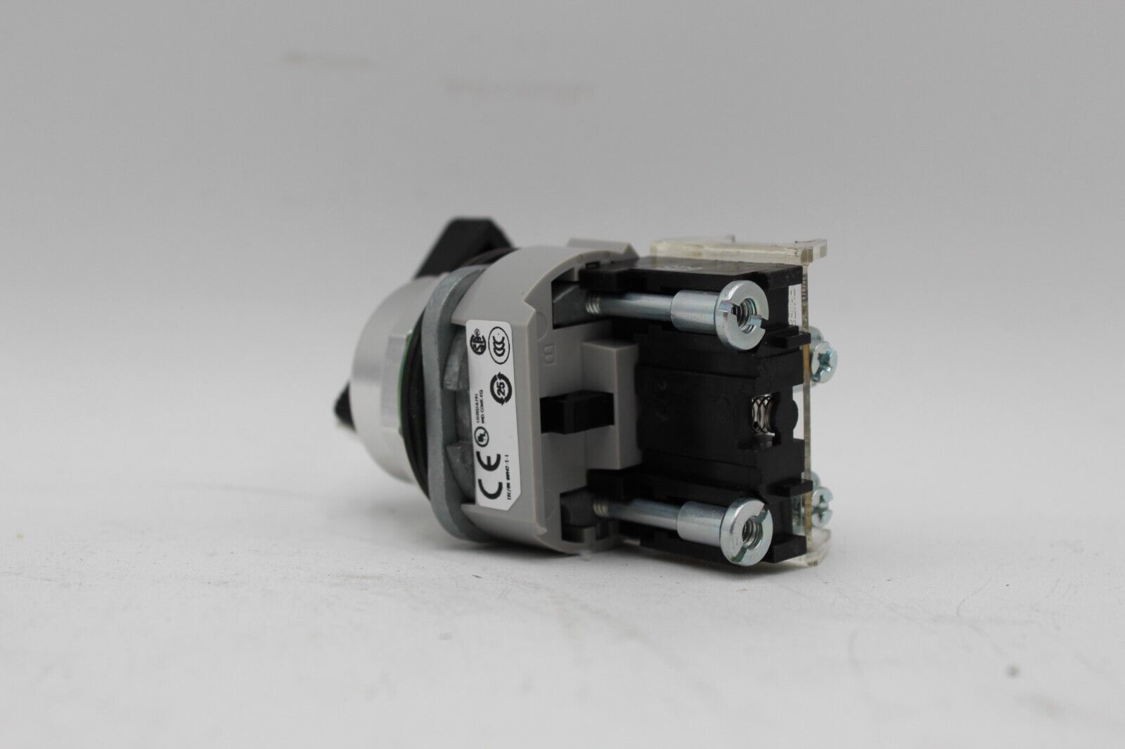 Allen-Bradley 800T-H18A 2-Position Selector Switch