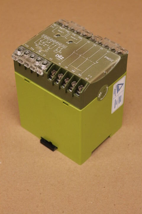 PILZ 474630 SAFETY RELAY PNOZ 110VAC 3S 1O