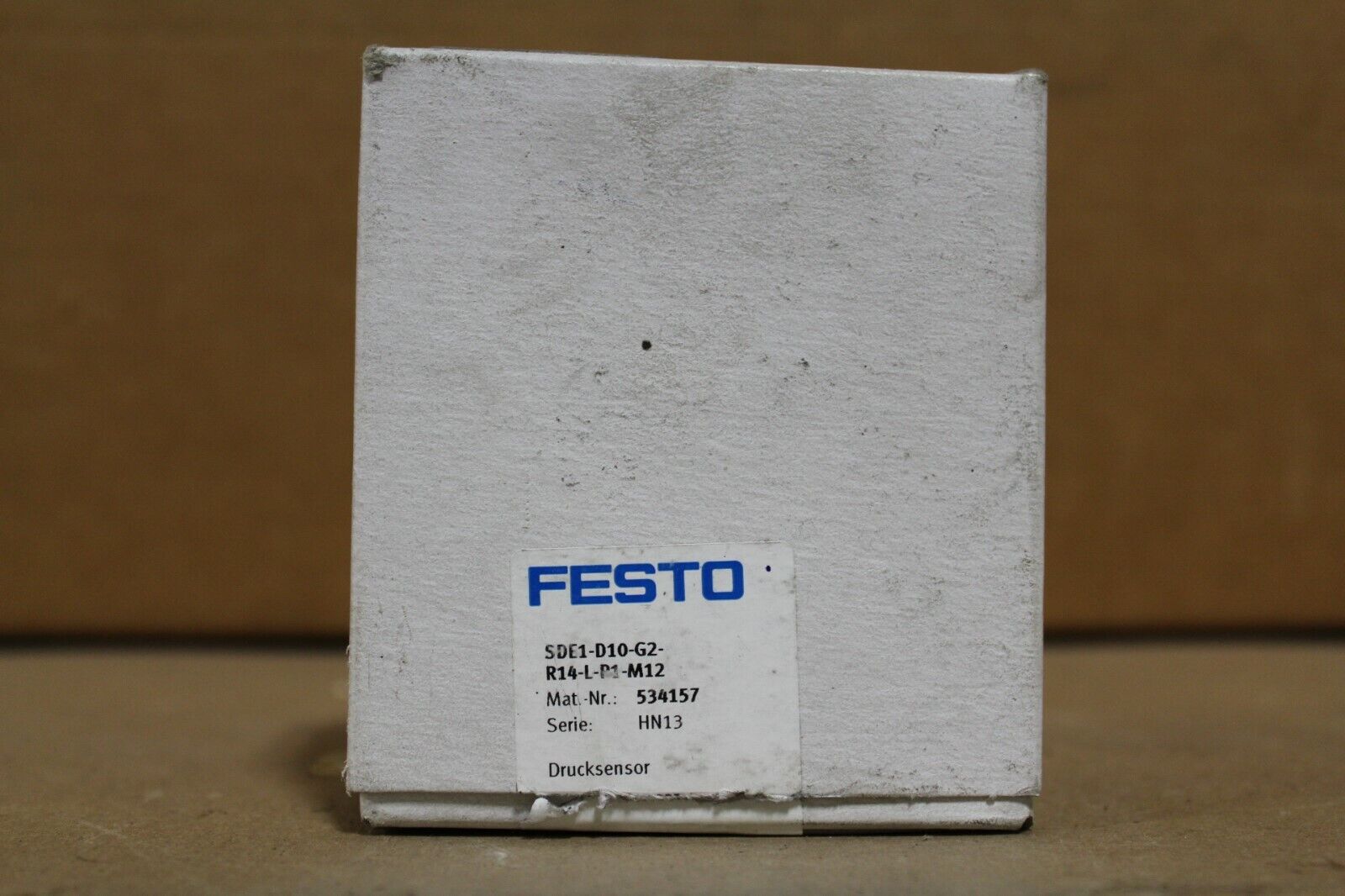 FESTO SDE1-D10-G2-R14-L-P1-M12 PRESSURE SENSOR