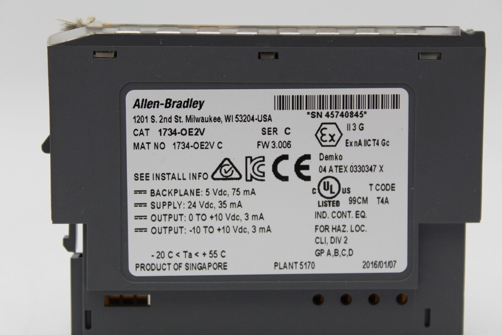 Allen-Bradley 1734-OE2V 2-Point Analog Output Module