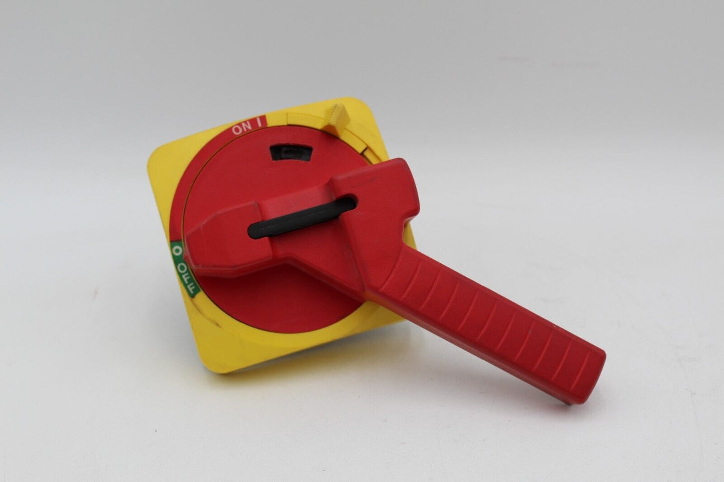 Allen-Bradley 194R-HM4E Disconnect Switch Operating Handle