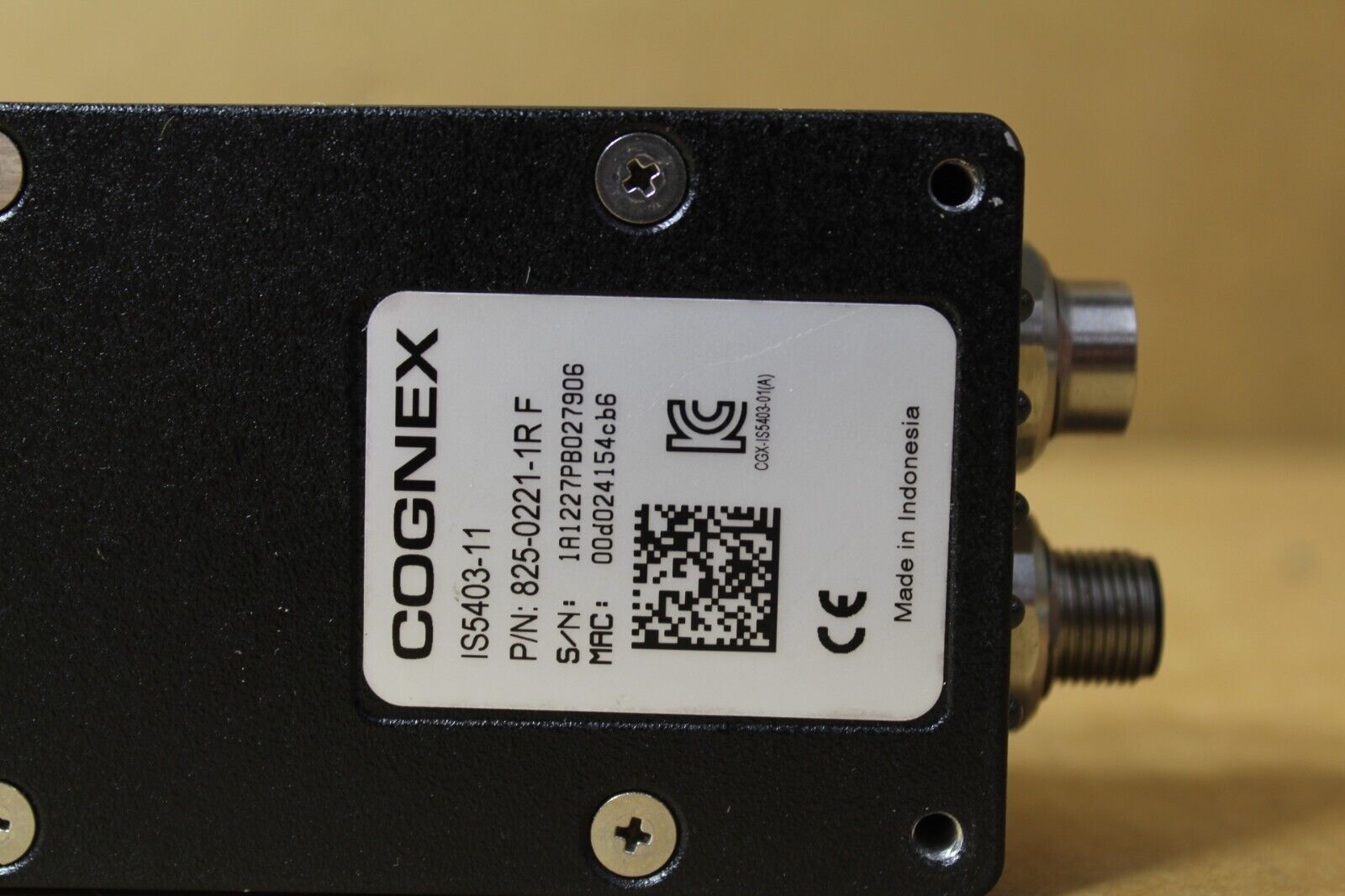 Cognex IS5403-11 821-0037-1R Camera w/Lense