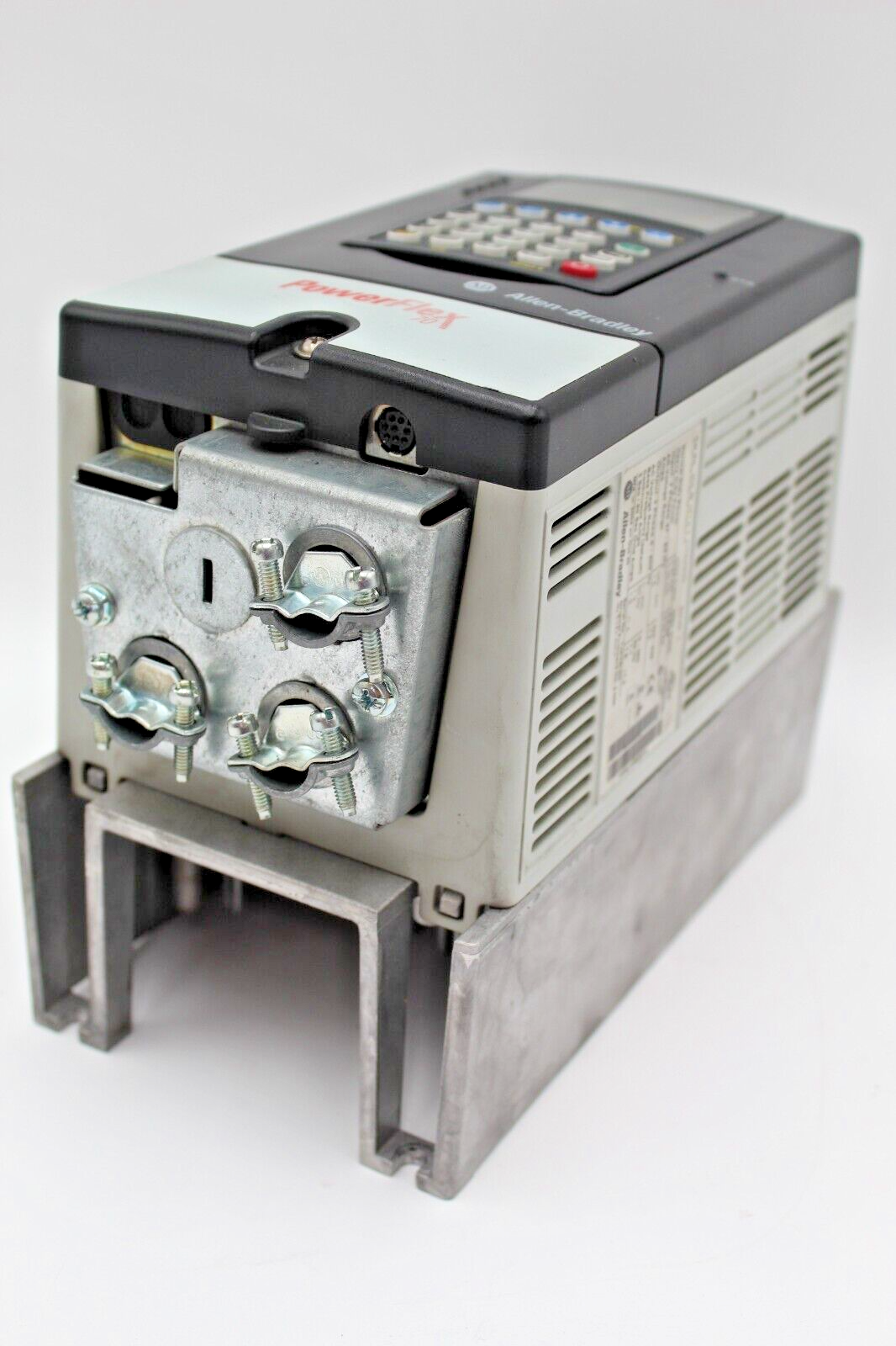 Allen-Bradley 20AD1P1A3AYNNNNN Powerflex 70 Drive