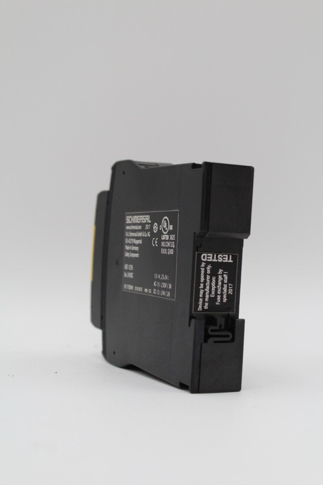 Schmersal AES 1235 101170049 Safety Relay Module