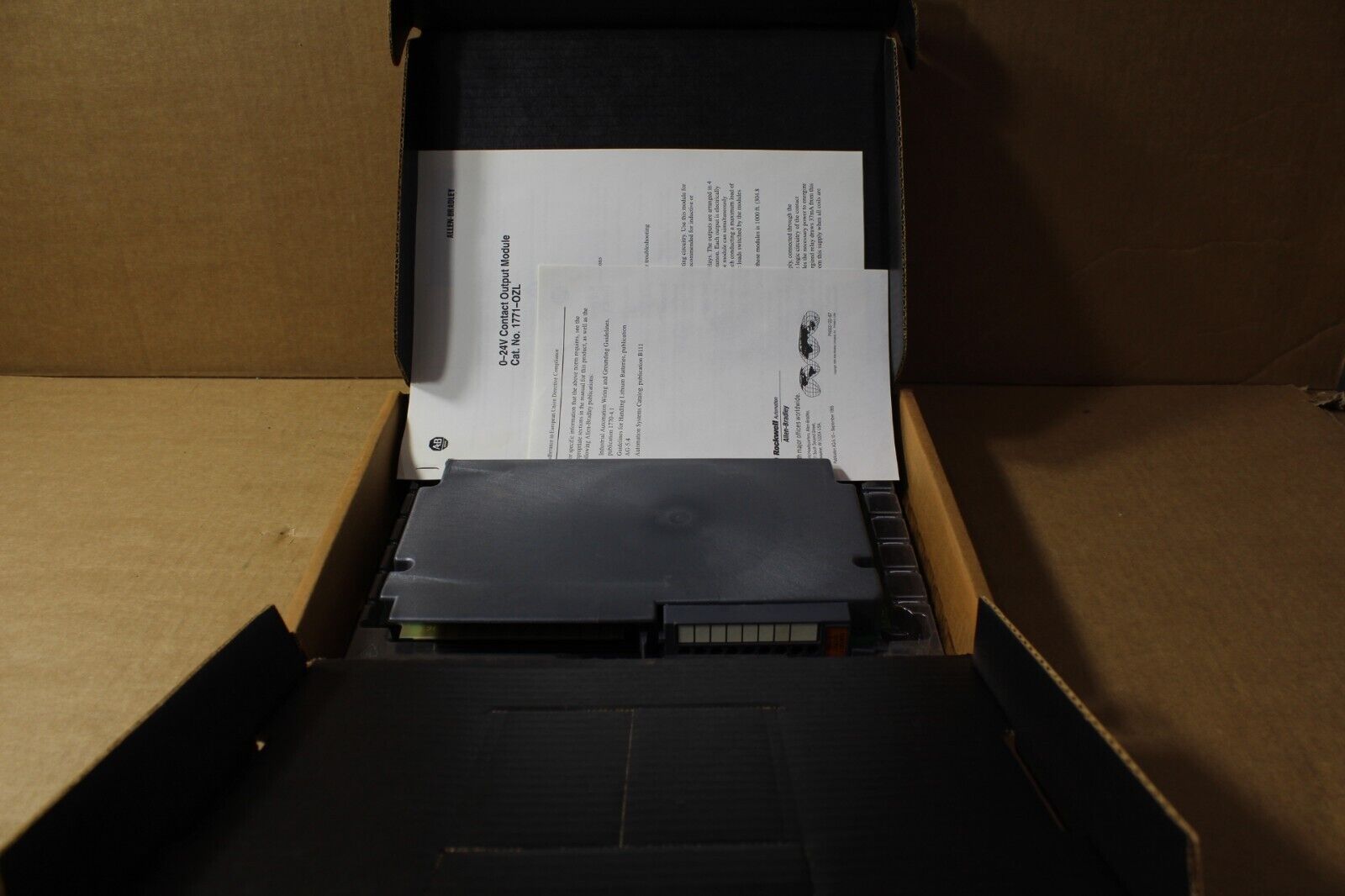 Allen Bradley 1771-0ZL / 1771-OZL Contact Output Module