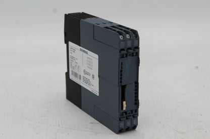 Siemens 3SK1211-1BB40 Safety Relay NO Covers*