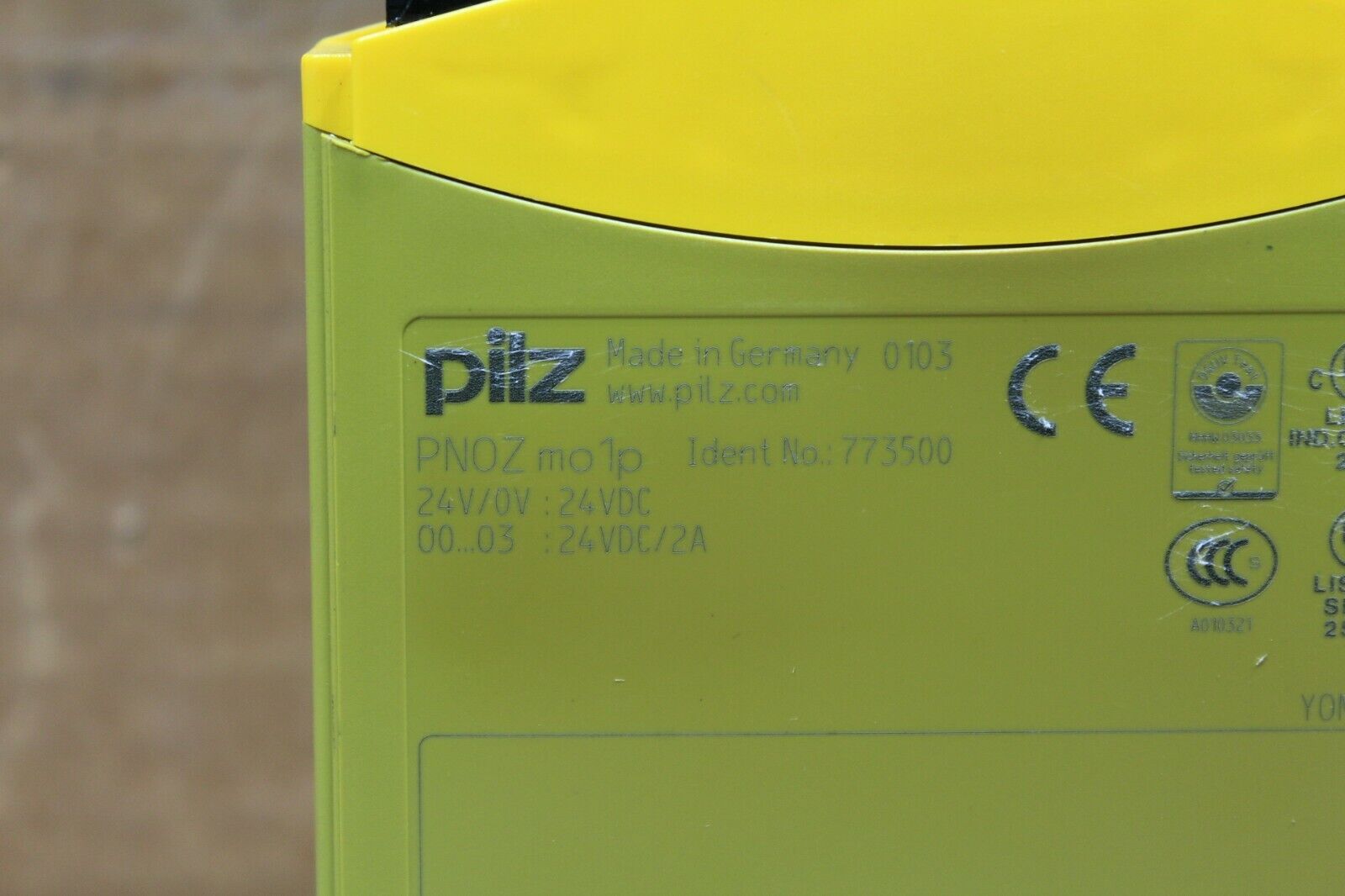 Pilz PNOZmo1p Safety Relay