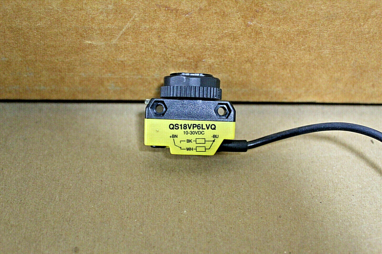 Banner QS18VP6LVQ Photoelectric Sensor