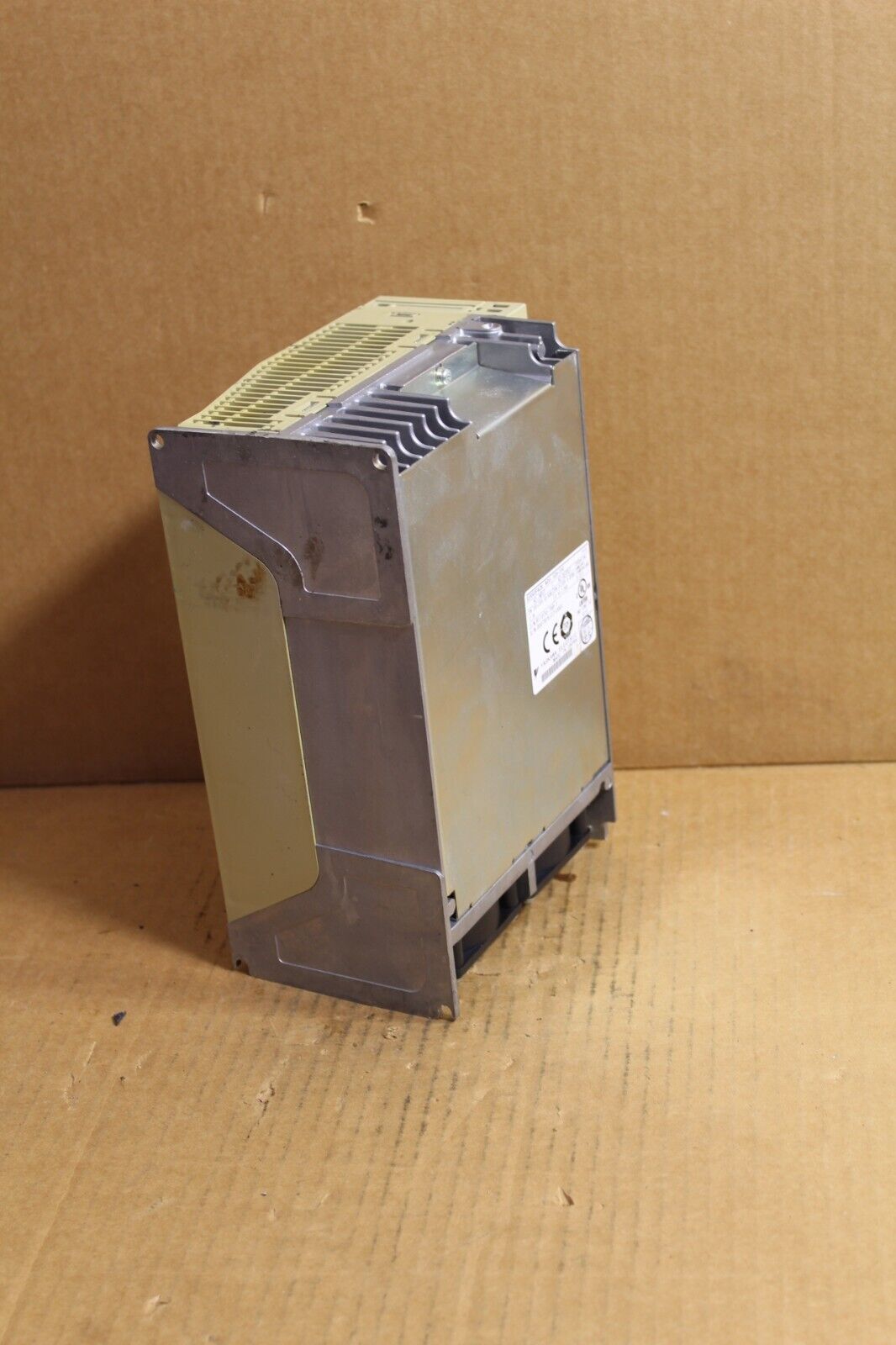 Yaskawa Electric SGDH-20AE ServoPack